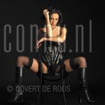 09-02-2005 Pia Douwes at studio in Amsterdam, on behalf of musical Cabaret.

[keywords]Posed, Full Length, Eyecontact, Singer, Actor[/keywords]